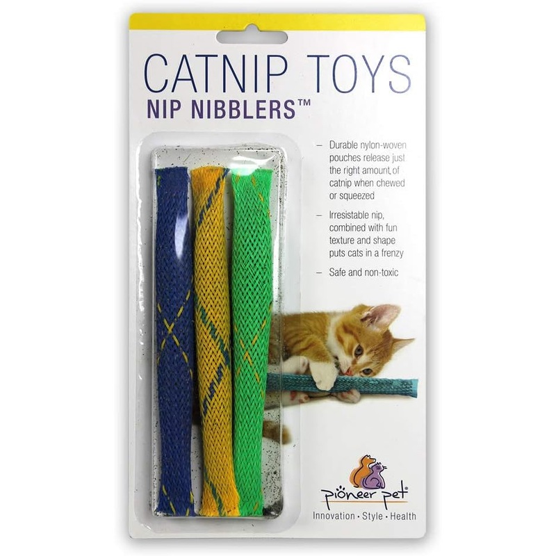 PIONEER CATNIP TOY NIP NIBBLER