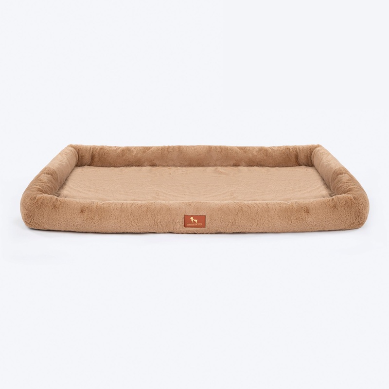 HUFT Fluffy Dreams Plush Mat – Brown