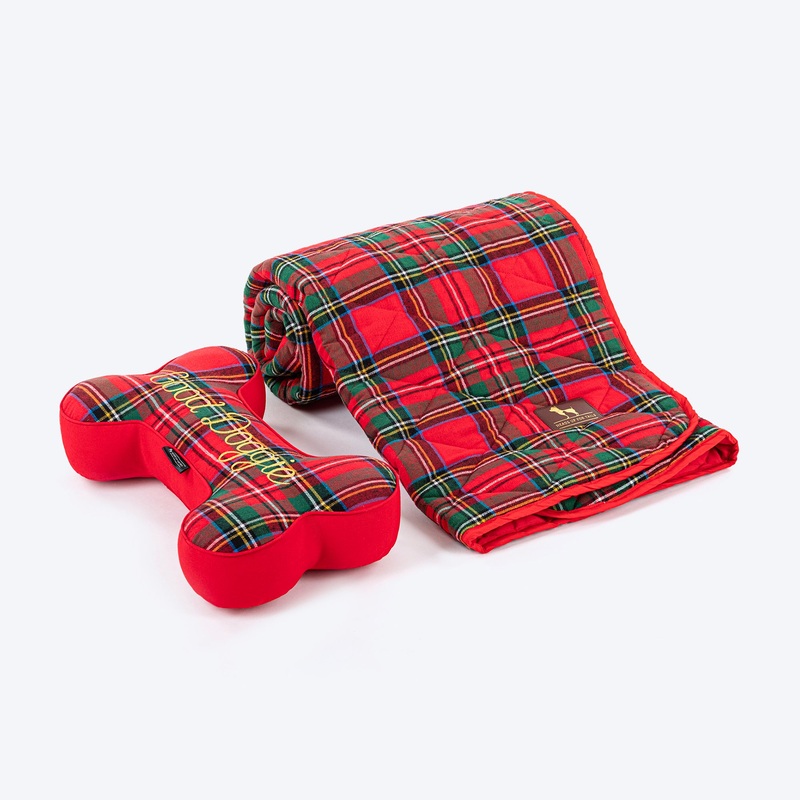 HUFT Good Doggie Plaid Blanket & Cushion Set For Dog – Red
