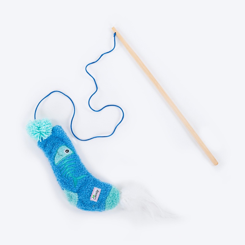 HUFT Fishin’ Socks Wand Toy With Catnip For Cat – Blue