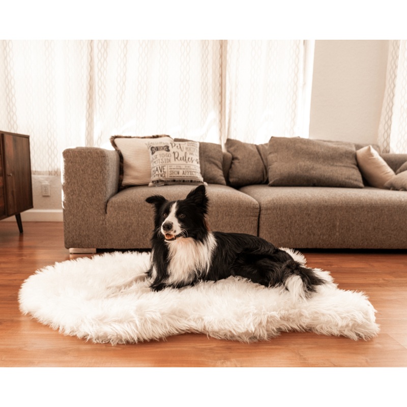 PupRug Faux Fur Orthopedic Dog Bed – Curve Polar White
